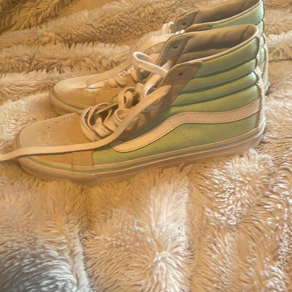 High top vans size 7.5 teal color